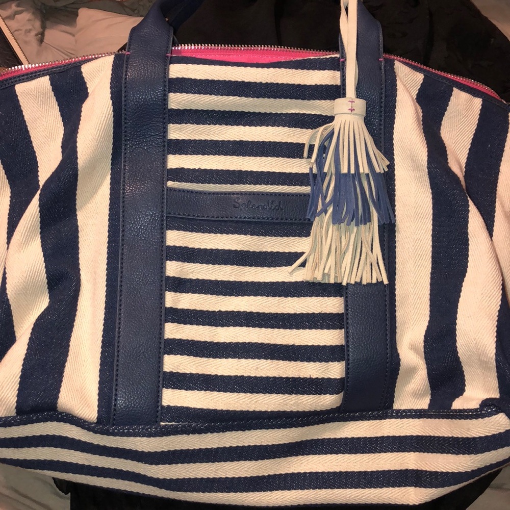 Splendid tote
